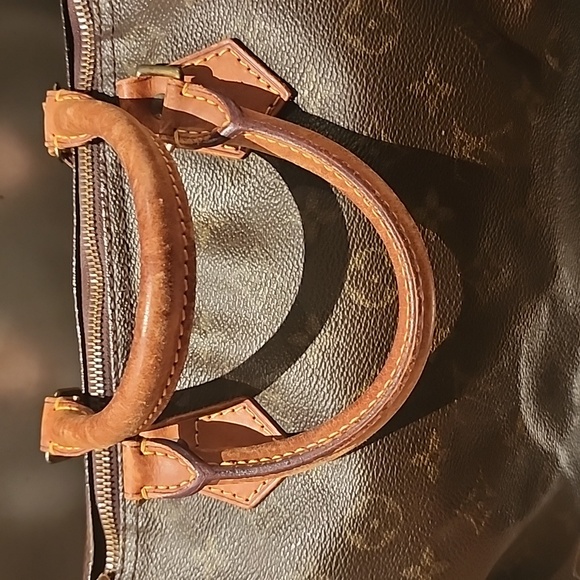 Authentic LOUIS VUITTON Speedy 30 Monogram Canvas Boston Hand Bag Purse - Picture 6 of 14